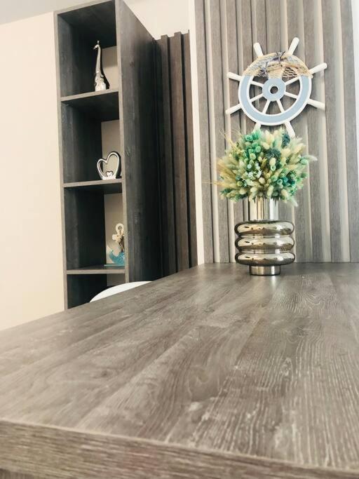 Dxn Luxury Apartment 4 Năvodari Exterior foto