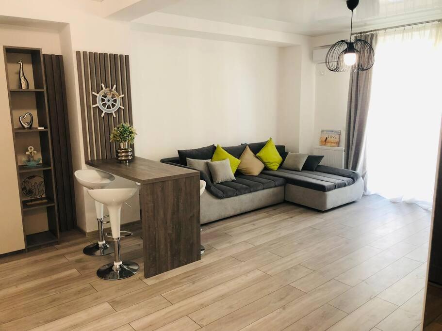 Dxn Luxury Apartment 4 Năvodari Exterior foto